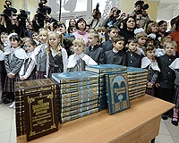 Святейший Патриарх Кирилл совершил освящение нового корпуса гимназии при кафедральном соборе Христа Спасителя в Калининграде