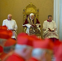Ватикан опубликовал детали прощания с Бенедиктом XVI