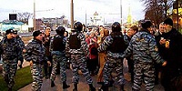 В Москве ОМОН разогнал молебен верующих в поддержку нового храма