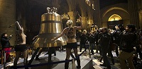 Активисткам "FEMEN" грозят тюремные сроки за акцию в Нотр-Дам де Пари