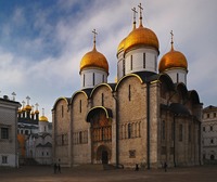 В праздник Успения Пресвятой Богородицы Предстоятель Русской Церкви совершил Литургию в Успенском соборе Московского Кремля