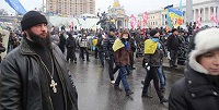 Священники-униаты, совершающие богослужения на Майдане, нарушают закон, заявляют власти Украины
