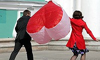 День святого Валентина теряет популярность в России