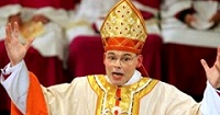 Папа Римский принял отставку немецкого "епископа класса люкс"