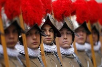 В Ватикане принесли присягу 30 новобранцев швейцарской гвардии