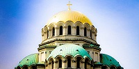 Патриарх Болгарский Неофит внес пожертвование на реставрацию собора св. Александра Невского