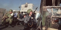 У Белого дома в Москве помолились о жертвах событий 1993 года и о мире в России