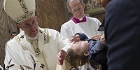 В день праздника Крещения Господня Папа Франциск совершил крещение 28 детей