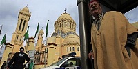 В Алжире продолжают закрывать церкви