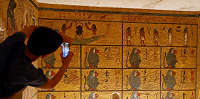 Спустя столетие после открытия гробницы Тутанхамона обнаружена новая сокровищница артефактов, связанных с этим фараоном