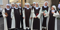 Во Франции единственная в мире обитель монахинь с синдромом Дауна призывает здоровых сестер из Америки