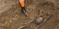 В Англии нашли еще одно древнеримское кладбище с обезглавленными скелетами
