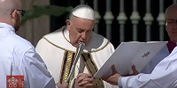 Папа Франциск выступил с традиционным посланием к «Граду и миру»