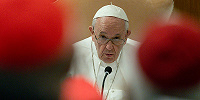 Папа Франциск издал новую конституцию города-государства Ватикан