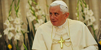 Наперсный крест Папы Бенедикта XVI украден из баварской церкви