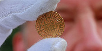 Золотые монеты обнаружены при раскопках средневекового монастыря в Германии