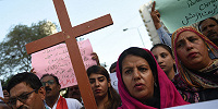 В Дели толпы индуистских националистов напали на церковь во время воскресной службы