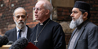 В Британии архиепископ, шейх и раввин осудили «раковую опухоль антисемитизма» и преступления из ненависти к иноверцам