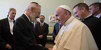 Папа встретился с европейскими раввинами и осудил антисемитизм, терроризм и войну