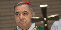 Кардинал Беччу приговорен к пяти с половиной годам тюремного заключения