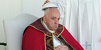 Папа Франциск в новом интервью рассказал о своем здоровье, возможности отставки и планах на будущее