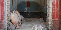 В Помпеях найдено святилище с выкрашенными в синий цвет стенами