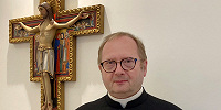 В Англии бывший англиканский священник рукоположен в сан католического епископа