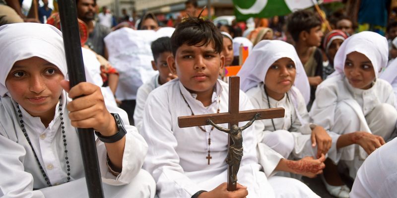 Комиссия США по по международной свободе вероисповедания озабочена растущими гонениями на христиан в Пакистане
