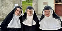 В Австрии три пожилые монахини сбежали из дома престарелых и вернулись в свой упраздненный монастырь