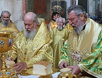 В день памяти свт. Филиппа Московского Предстоятели Русской и Кипрской Православных Церквей совершили Божественную литургию в Успенском соборе Кремля