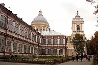 Из истории некрополей Санкт-Петербурга (комментарий в русле истории)
