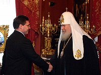 Cостоялась встреча Святейшего Патриарха Алексия c губернатором Тюменской области В.В.Якушевым и архиепископом Тобольским и Тюменским Димитрием