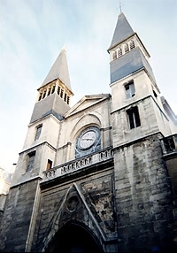 Первая православная литургия у мощей св. Елены в Париже (комментарий в русле истории)