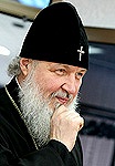 Митрополит Кирилл: &laquo;Церковь &mdash; это единственное, что объединяет русский народ во всем мире&raquo;. Интервью Патриаршего Местоблюстителя газете &laquo;Труд&raquo; (№ 012 от 26 января 2009 г.)
