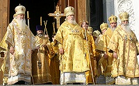 Святейший Патриарх Алексий возглавил Всенощное бдение в Храме Христа Спасителя и встречу ковчега с честной главой Апостола и Евангелиста Луки
