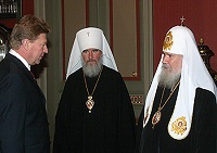 Святейший Патриарх Алексий встретился с полномочным представителем Президента РФ в Государственной Думе Федерального Собрания РФ А.С.Косопкиным