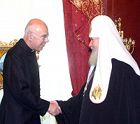 Состоялась встреча Святейшего Патриарха Алексия с генеральным секретарем Конференции Европейских Церквей священником Колином Уильямсом