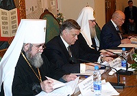 Его Святейшество возглавил заседание Попечительского совета программы «Возрождение Марфо-Мариинской обители милосердия. К 100-летию со дня основания обители»
