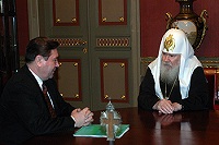 Святейший Патриарх Алексий встретился с губернатором Курской области А.Н.Михайловым