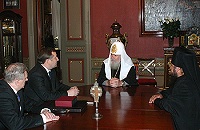 Святейший Патриарх Алексий встретился с главой администрации Алтайского края Александром Карлиным