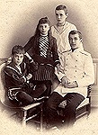 Книгу с неизвестными ранее фото Царской семьи представила в Российской государственной библиотеке вдова племянника св. Царя-мученика Николая II