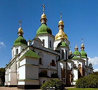 Киевские власти намерены пересмотреть разрешения на строительство в буферной зоне Софии Киевской и Киево-Печерской Лавры