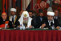 Святейший Патриарх принял участие в первом рабочем заседании Всемирного саммита религиозных лидеров