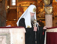 В Успенском соборе Московского Кремля Святейший Патриарх Алексий возглавил благодарственный молебен Первосвятителям Московским