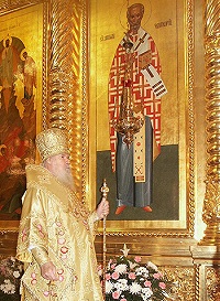 В день памяти св. Николая Чудотворца Предстоятель Русской Православной Церкви совершил Божественную литургию в Николо-Угрешском монастыре по случаю престольного праздника обители