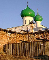Психиатрическая лечебница освобождает здания Троицкого комплекса Александро-Свирского монастыря