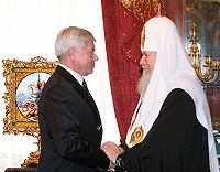 Состоялась встреча Святейшего Патриарха Алексия с председателем Верховного Суда Российской Федерации В.М.Лебедевым