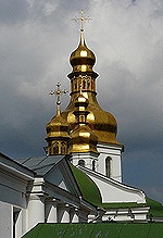 Святейший Патриарх Кирилл поклонился святыням Киево-Печерской Лавры
