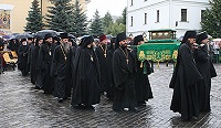 Святейший Патриарх Алексий и Президент России Дмитрий Медведев возглавили церковно-общественные торжества по случаю передачи Свято-Данилову монастырю исторического ансамбля Даниловских колоколов
