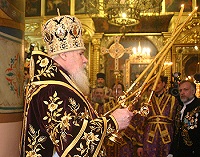 Святейший Патриарх Алексий совершил Литургию Преждеосвященных Даров в храме Казанской иконы Божией Матери в Коломенском